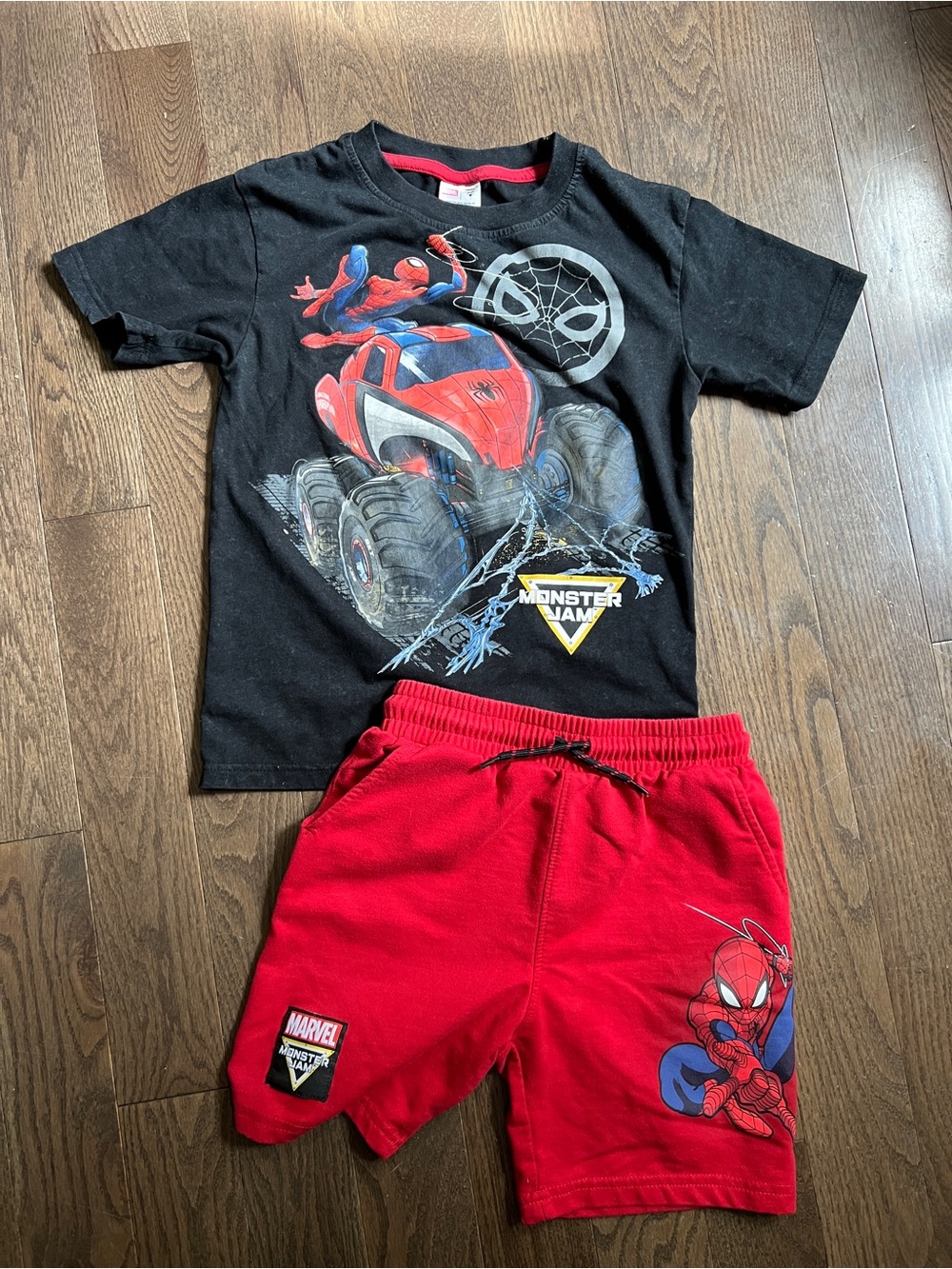 Marvel spider man monster jam Kids matching set size medium